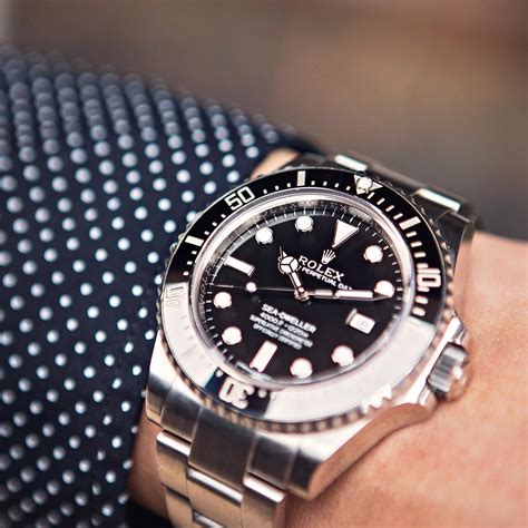 how much is a sea dweller rolex|rolex sea dweller 4000 prezzo.